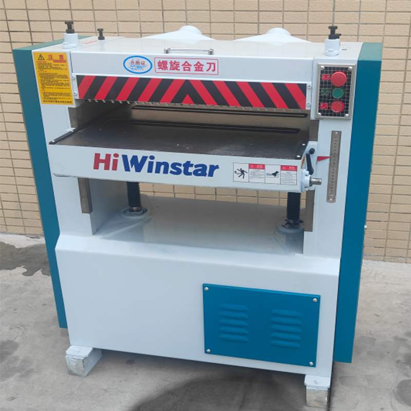 Przemysłowa automatyczna strug – Wood Woodworking recenzja i cena